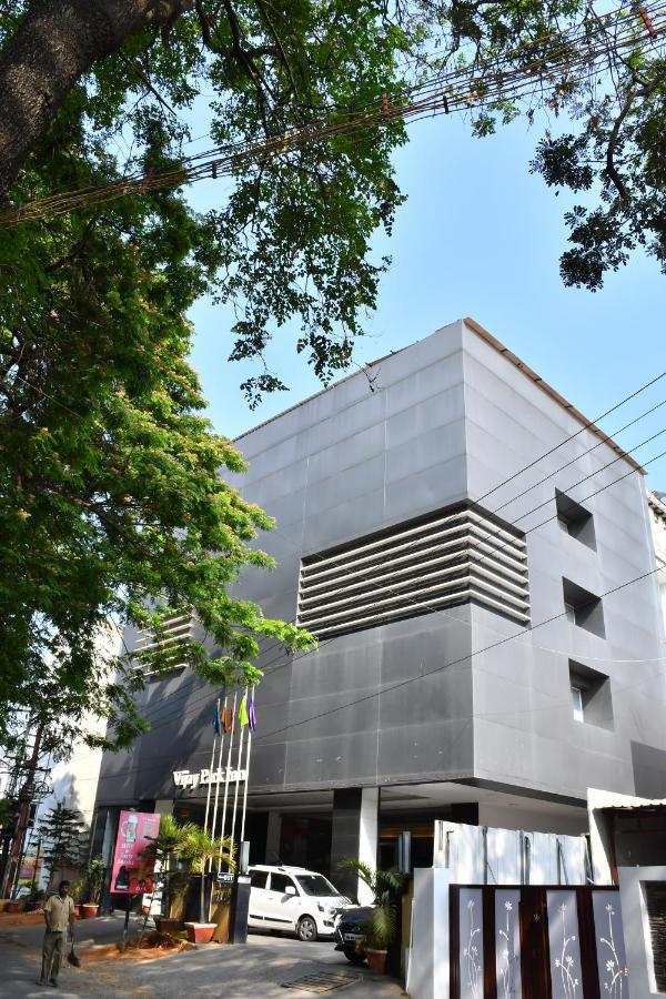 Hotel Vijay Parkinn, Gandhipuram, Coimbatore Luaran gambar