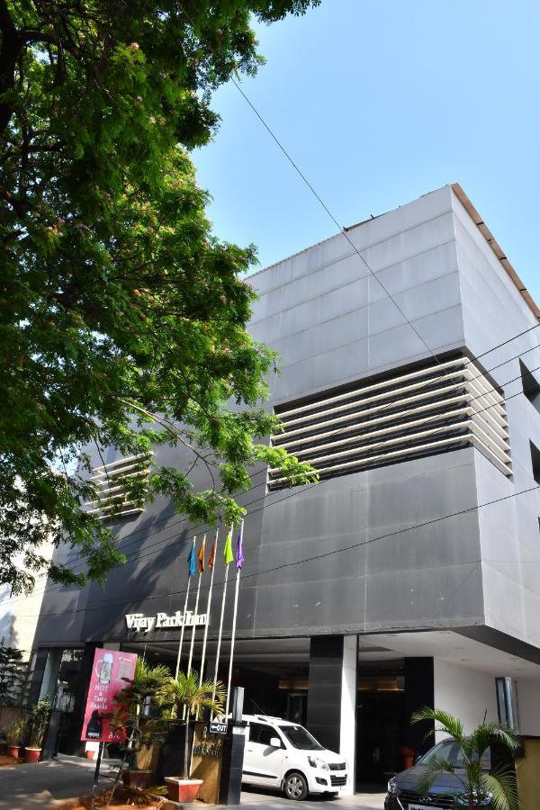 Hotel Vijay Parkinn, Gandhipuram, Coimbatore Luaran gambar