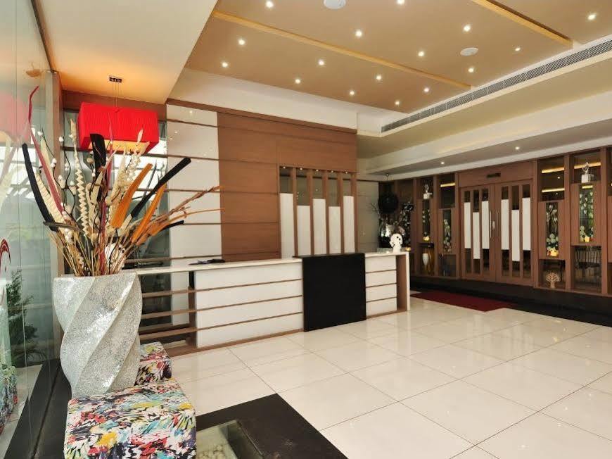 Hotel Vijay Parkinn, Gandhipuram, Coimbatore Luaran gambar